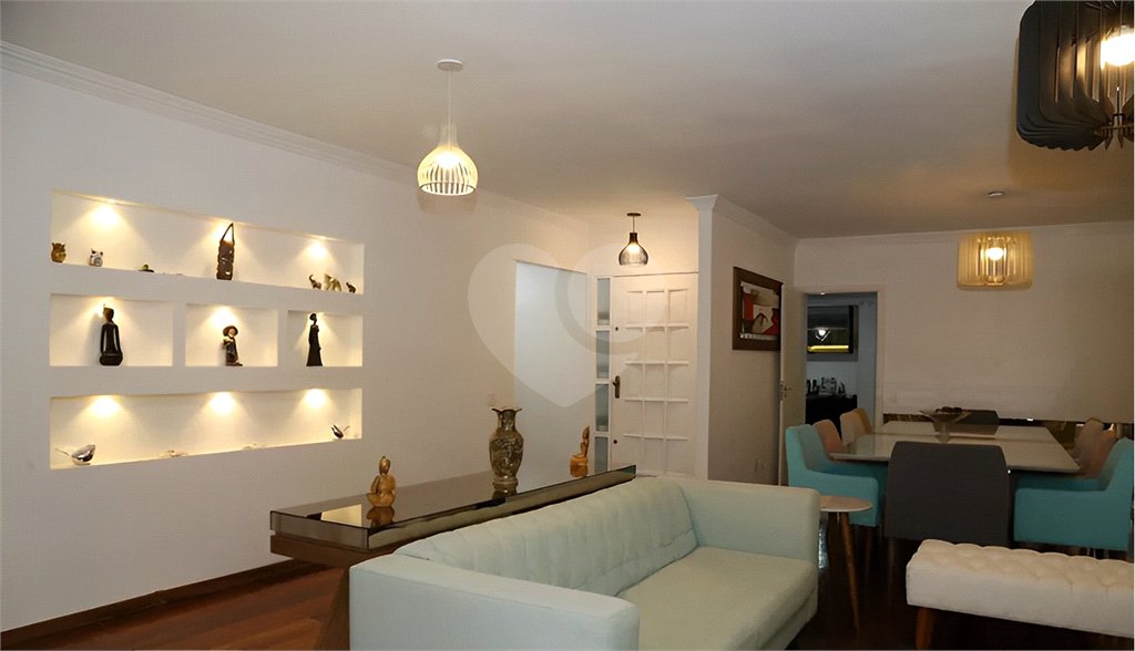 Apartamento à venda com 4 quartos, sendo 3 suítes,  em Real Parque, São Paulo, SP