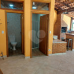 Casa à venda ou para alugar com 5 quartos, sendo 1 suíte, em Cumbari, Mairiporã, SP