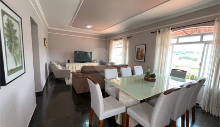 Casa à venda com 3 quartos, sendo 1 suíte,  em Jardim Fogaça, Itapetininga, SP