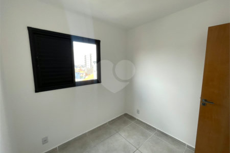 Apartamento à venda com 2 quartos em Vila Guilhermina, São Paulo, SP