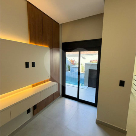 Casa à venda com 3 quartos, sendo 1 suíte,  no condomínio Jardim Park Vista Real, Indaiatuba - SP