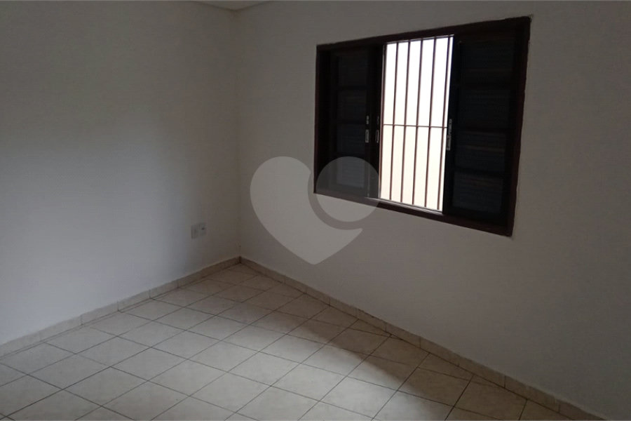 Sobrado à venda com 9 quartos, sendo 1 suíte, em Jaçanã, São Paulo, SP
