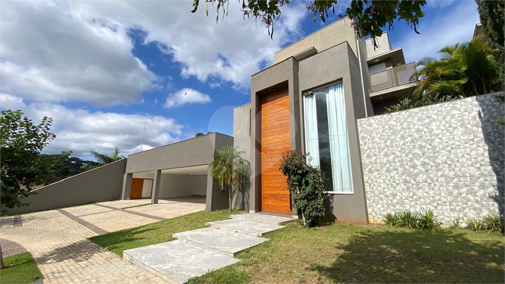 Casa à venda com 4 suítes no condomínio Portal Horizonte, Bragança Paulista - SP