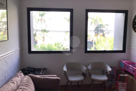 Apartamento à venda com 4 quartos, sendo 3 suítes, em Indianópolis, São Paulo, SP