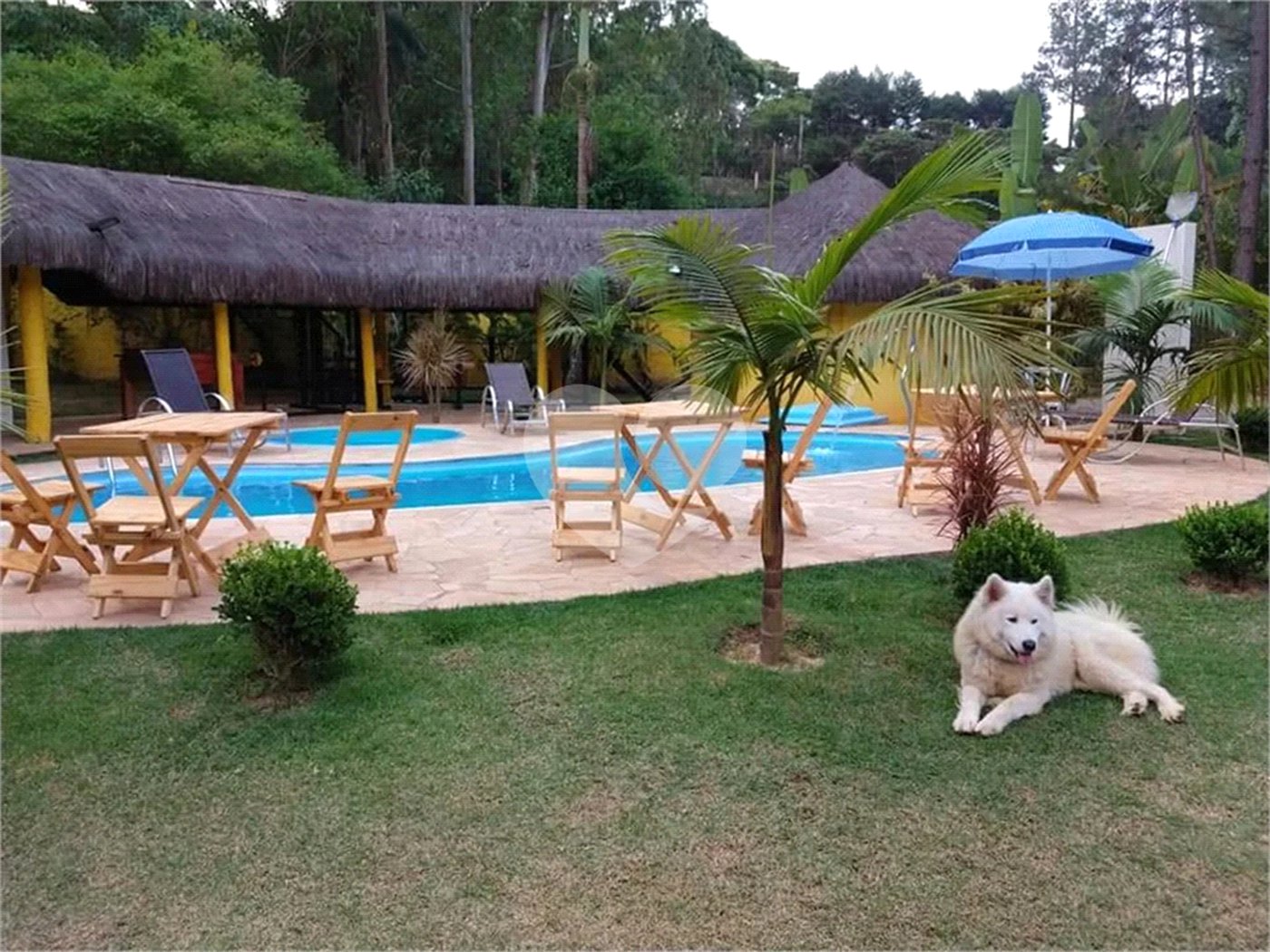 Casa à venda com 6 quartos, sendo 5 suítes,  no condomínio Cinco Lagos, Mairiporã - SP