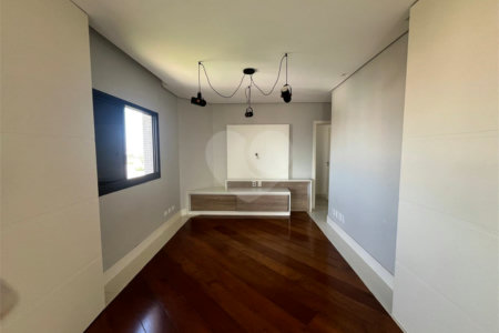 Apartamento à venda com 3 suítes no Centro, Sorocaba, SP