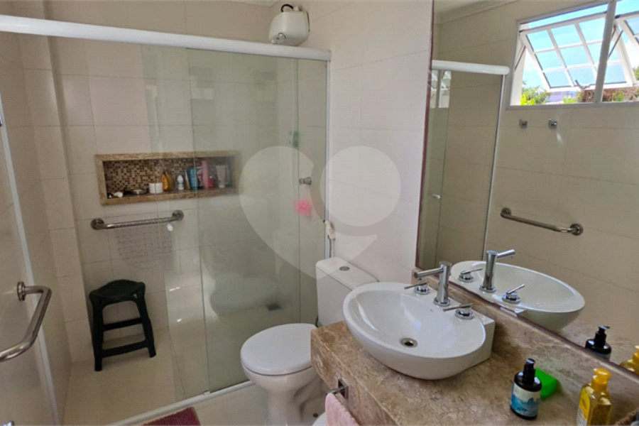 Casa Térrea à venda ou para alugar com 8 quartos, sendo 4 suítes, em Vila Pereira Barreto, São Paulo, SP