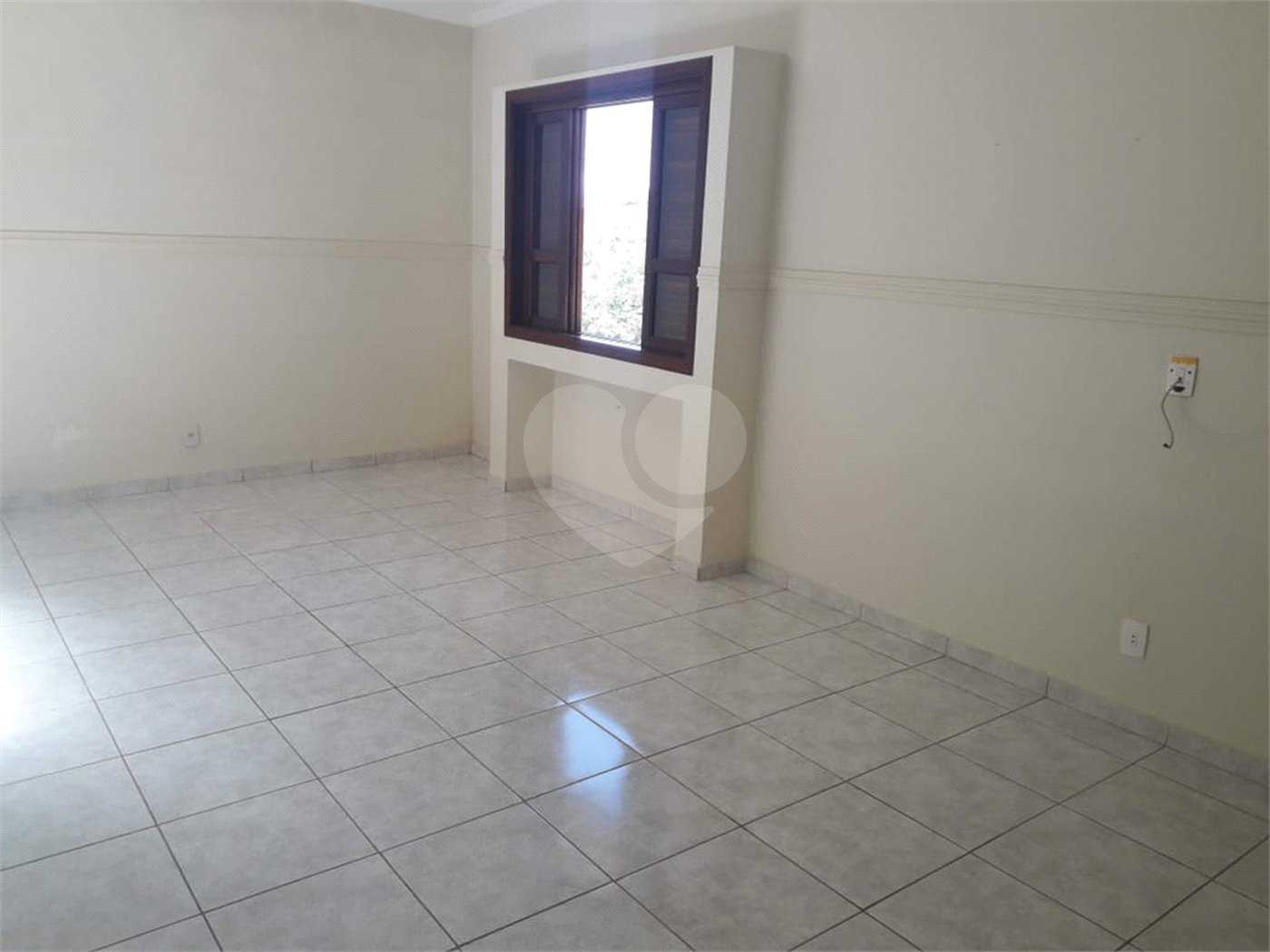Casa à venda com 3 quartos, sendo 1 suíte, no condomínio Parque da Fazenda, Itatiba - SP