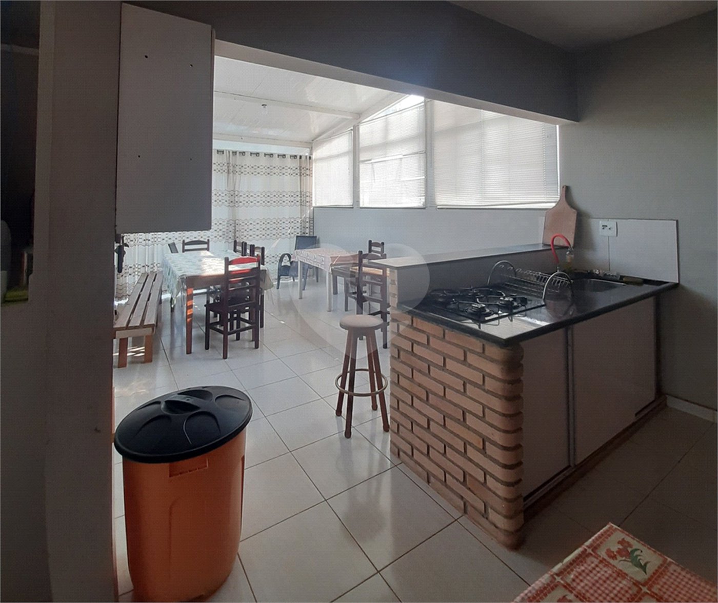 Chácara à venda com 3 quartos, sendo 1 suíte, em Cachoeira, Vinhedo, SP