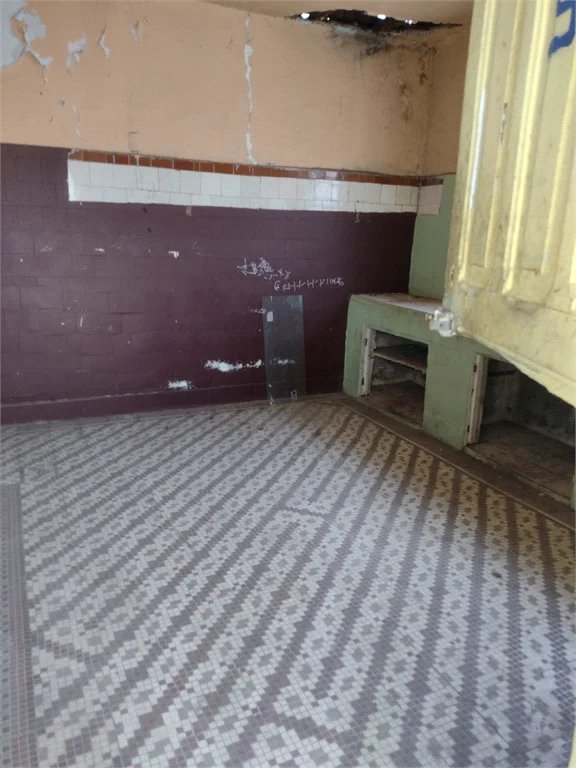 Sobrado à venda ou para alugar com 4 quartos em Vila Madalena, São Paulo, SP