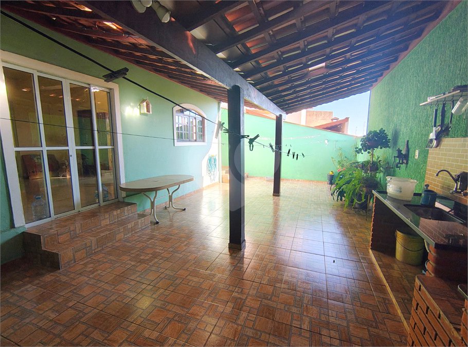 Casa Térrea à venda com 3 quartos, sendo 1 suíte, em Jardim da Fonte, Jundiaí, SP