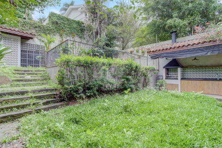 Casa de Vila à venda ou para alugar com 3 suítes em Jardim dos Estados, São Paulo, SP