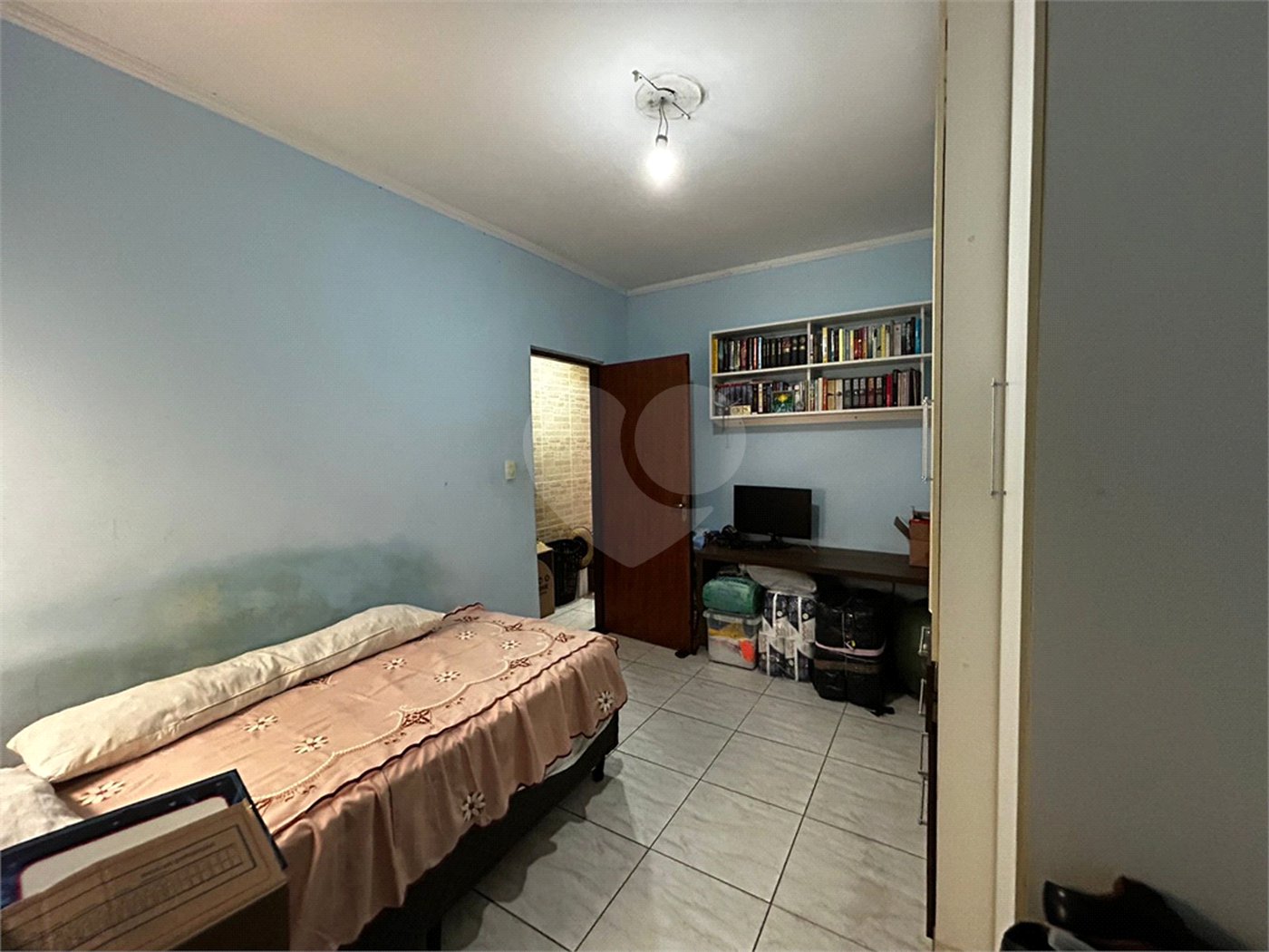 Casa à venda com 4 quartos, sendo 2 suítes, em Vila Buenos Aires, São Paulo, SP