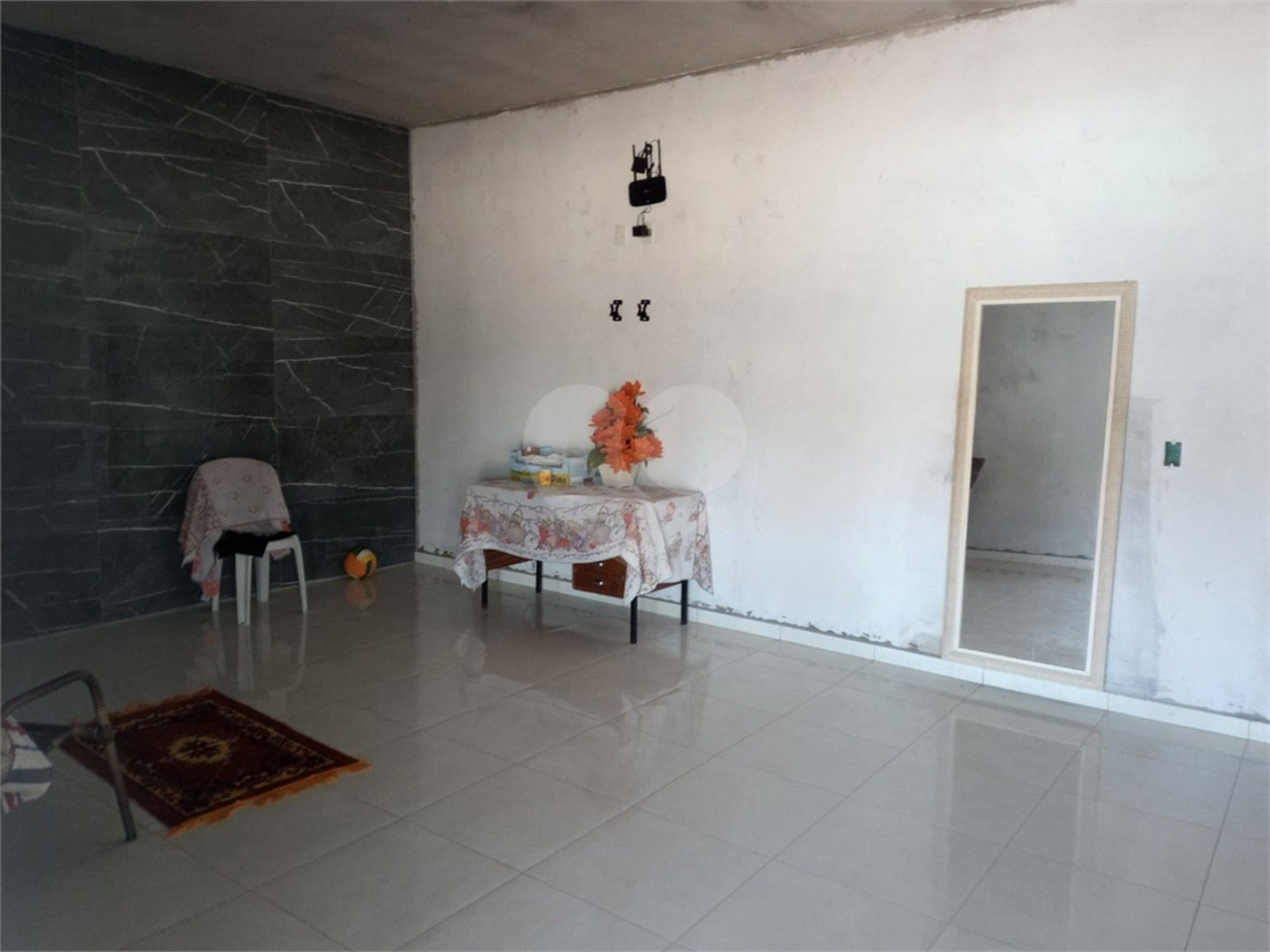 Maravilhosa chácara no Aracê de Santo Antonio recém construída, com uma construção de 230m²