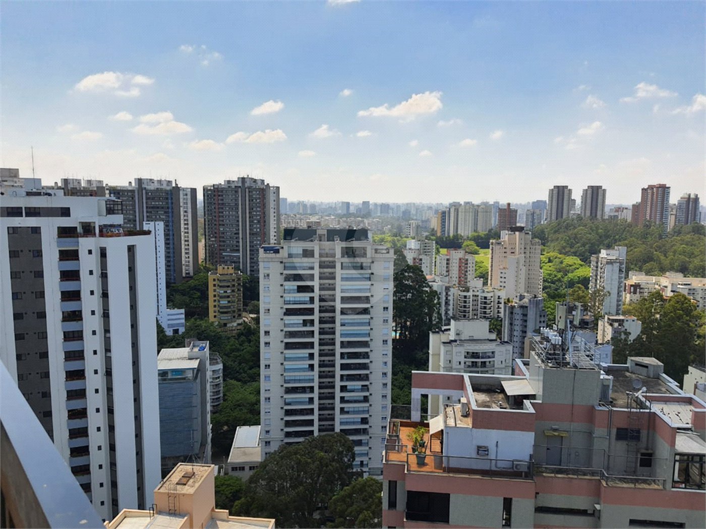 Apartamento à venda com 4 suítes em Vila Andrade, São Paulo, SP