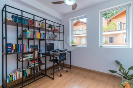 Casa à venda com 4 suítes no condomínio Vila Inglesa, São Paulo - SP