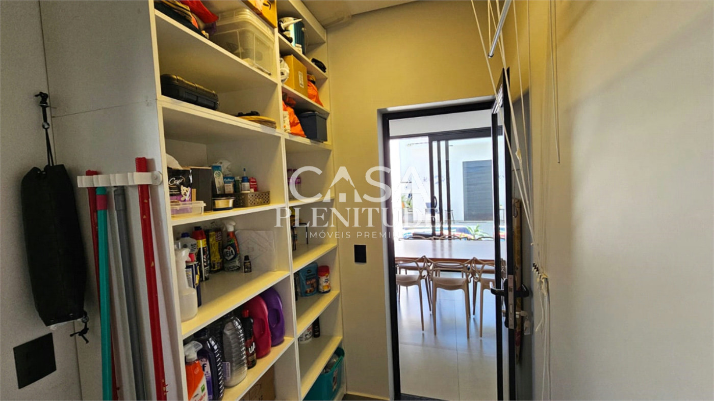 Casa em condomínio à venda com 1 quarto, sendo 3 suítes, em Além Ponte, Sorocaba, SP