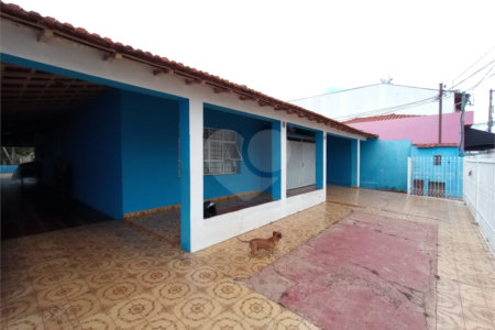 Casa à venda com 6 quartos em Vila Alves, Itapetininga, SP