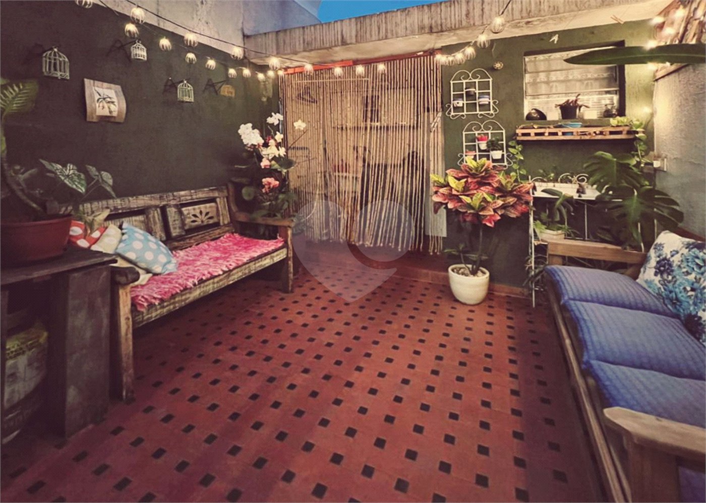 Sobrado à venda com 2 quartos em Tremembé, São Paulo, SP
