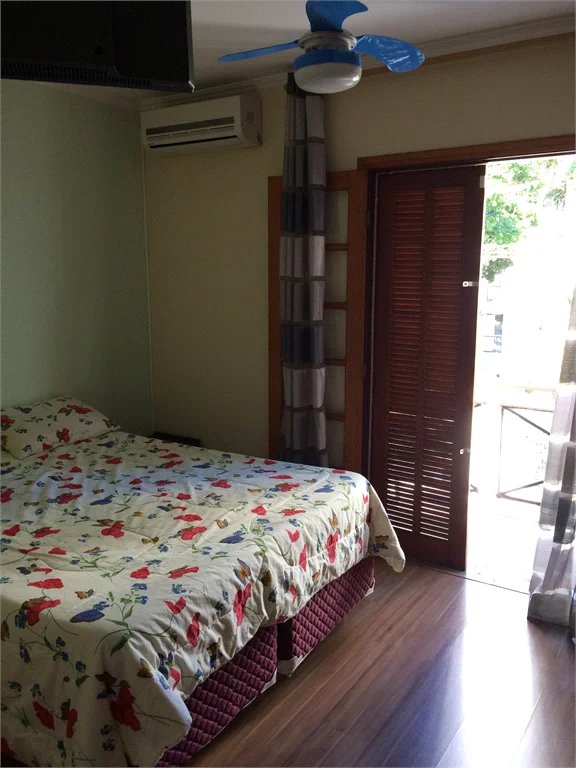 Sobrado à venda com 2 quartos, sendo 1 suíte,  em Lar São Paulo, São Paulo, SP