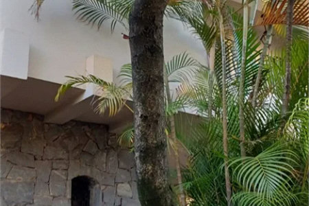 Sobrado à venda ou para alugar com 5 quartos, sendo 1 suíte,  em Vila Ida, São Paulo, SP