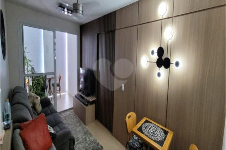 Apartamento à venda com 1 suíte em Vila Dom Pedro I, São Paulo, SP