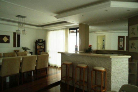 Apartamento à venda com 4 quartos, sendo 2 suítes, em Santa Teresinha, São Paulo, SP