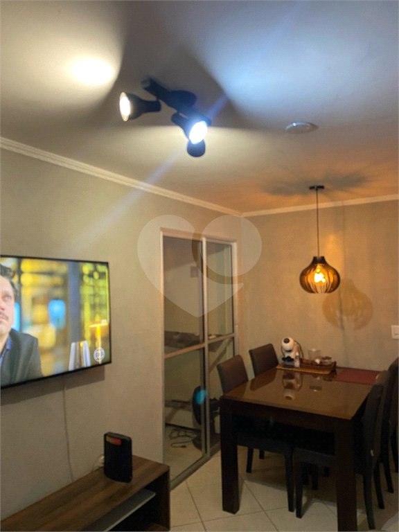Apartamento à venda com 2 quartos em Jardim Marica, Mogi das Cruzes, SP