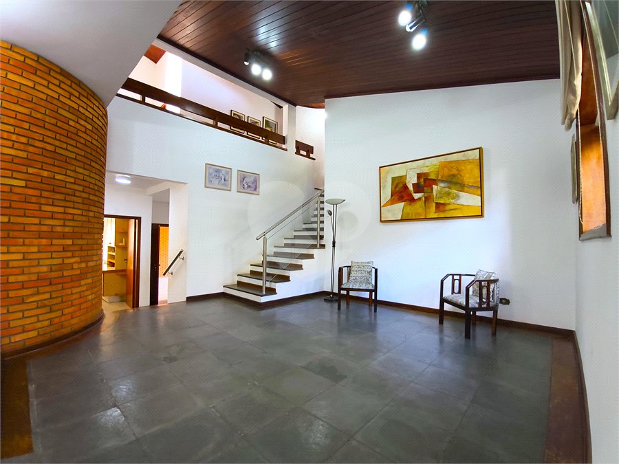 Casa à venda com 4 quartos, sendo 3 suítes,  no condomínio Village D'avignon, Sorocaba - SP
