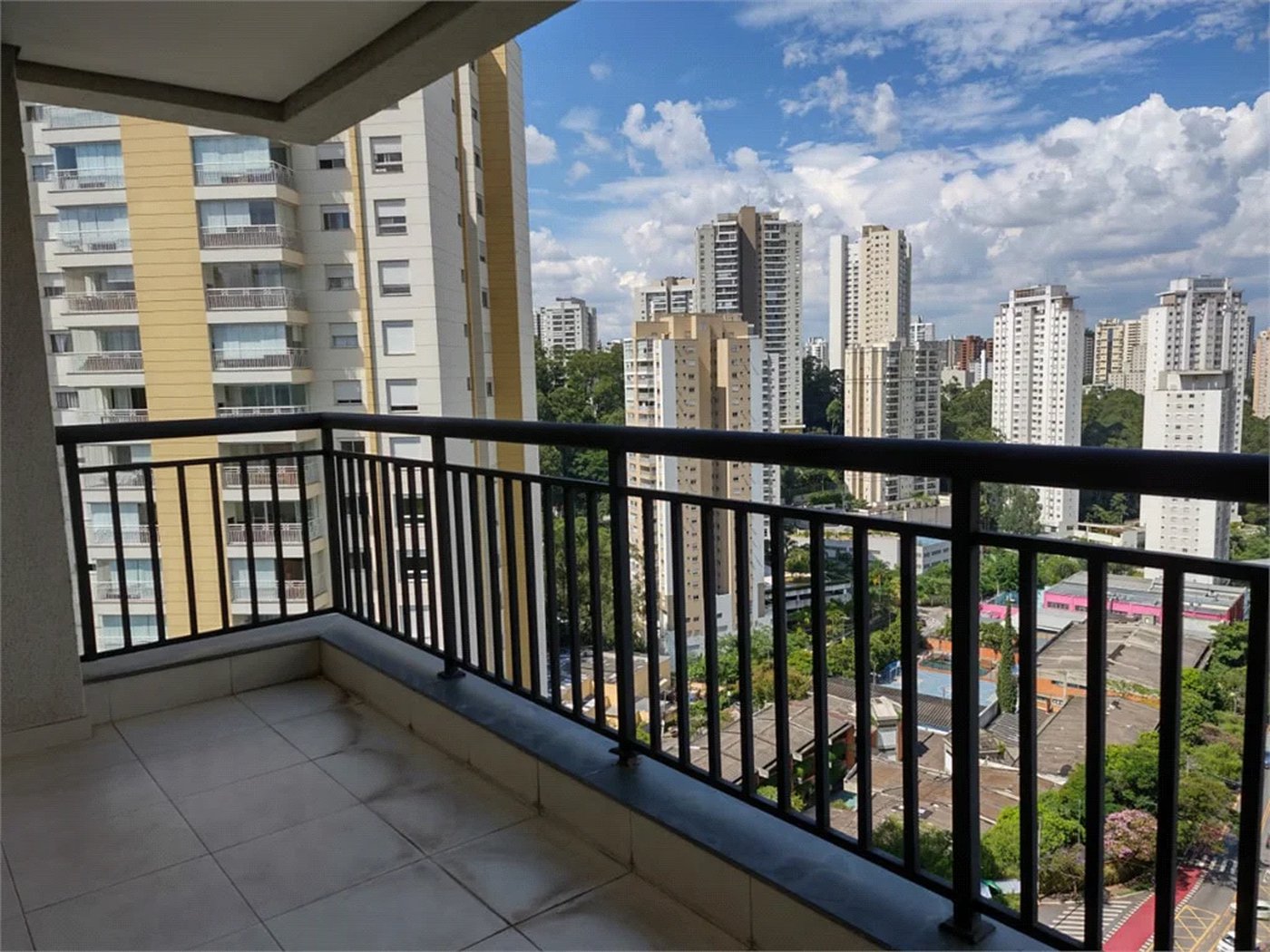 Apartamento à venda com 2 suítes em Vila Andrade, São Paulo, SP