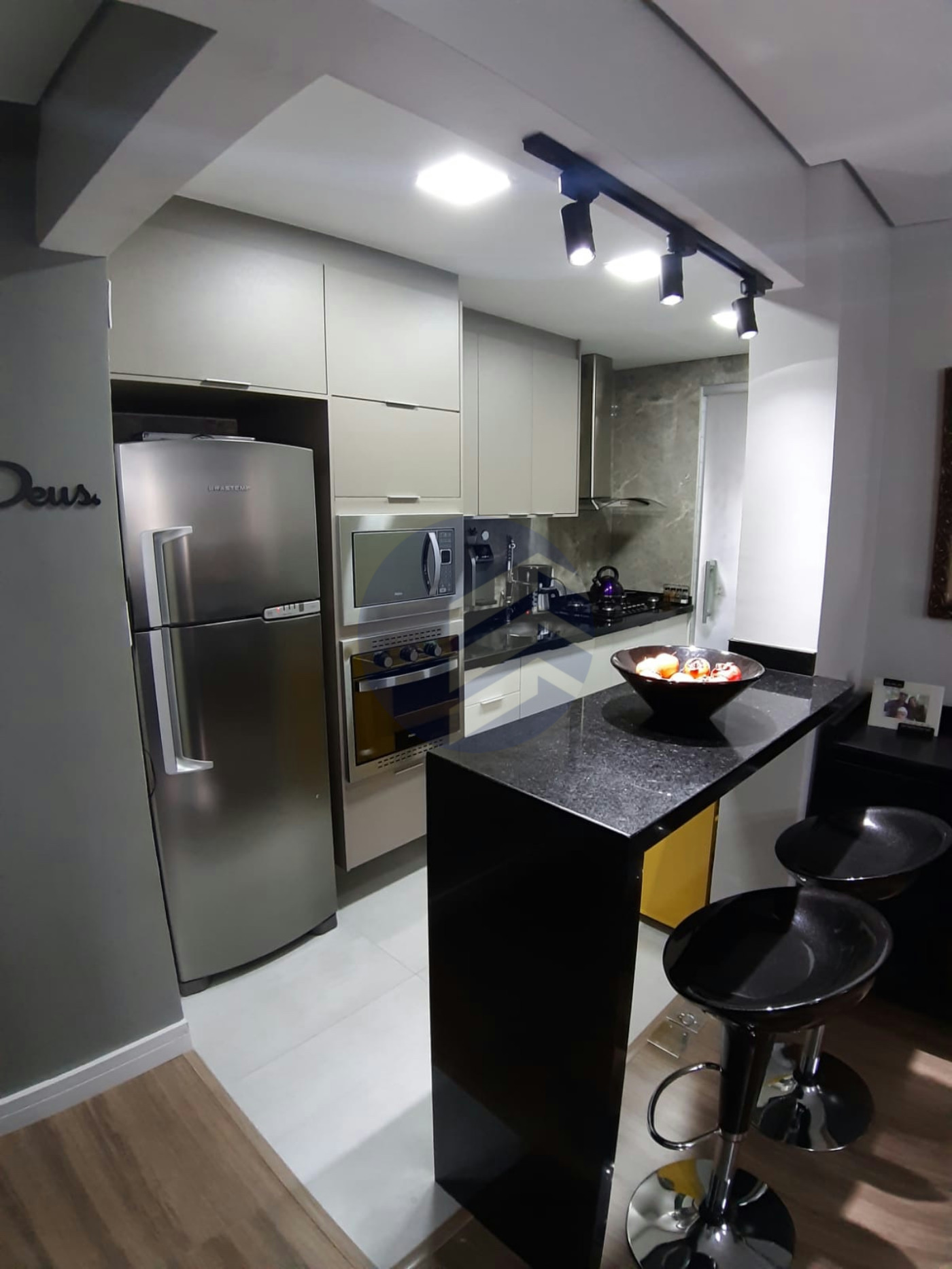 Apartamento à venda com 3 quartos, sendo 1 suíte, em Vila Andrade, São Paulo - SP