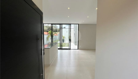 Casa à venda com 3 suítes no condomínio Helena Maria, Sorocaba - SP
