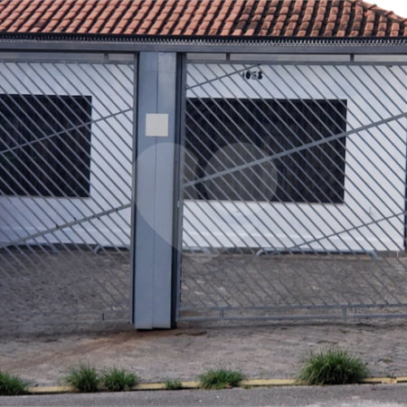 Casa à venda com 2 quartos, sendo 1 suíte,  em Vila Mariana, São Paulo, SP