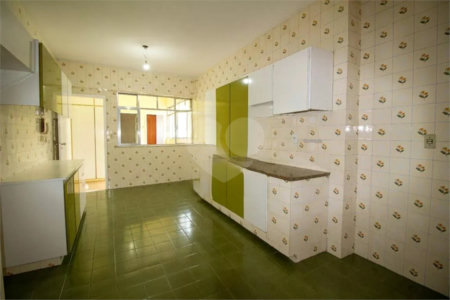 Apartamento à venda com 4 quartos, sendo 2 suítes, em Tijuca, Rio de Janeiro, RJ