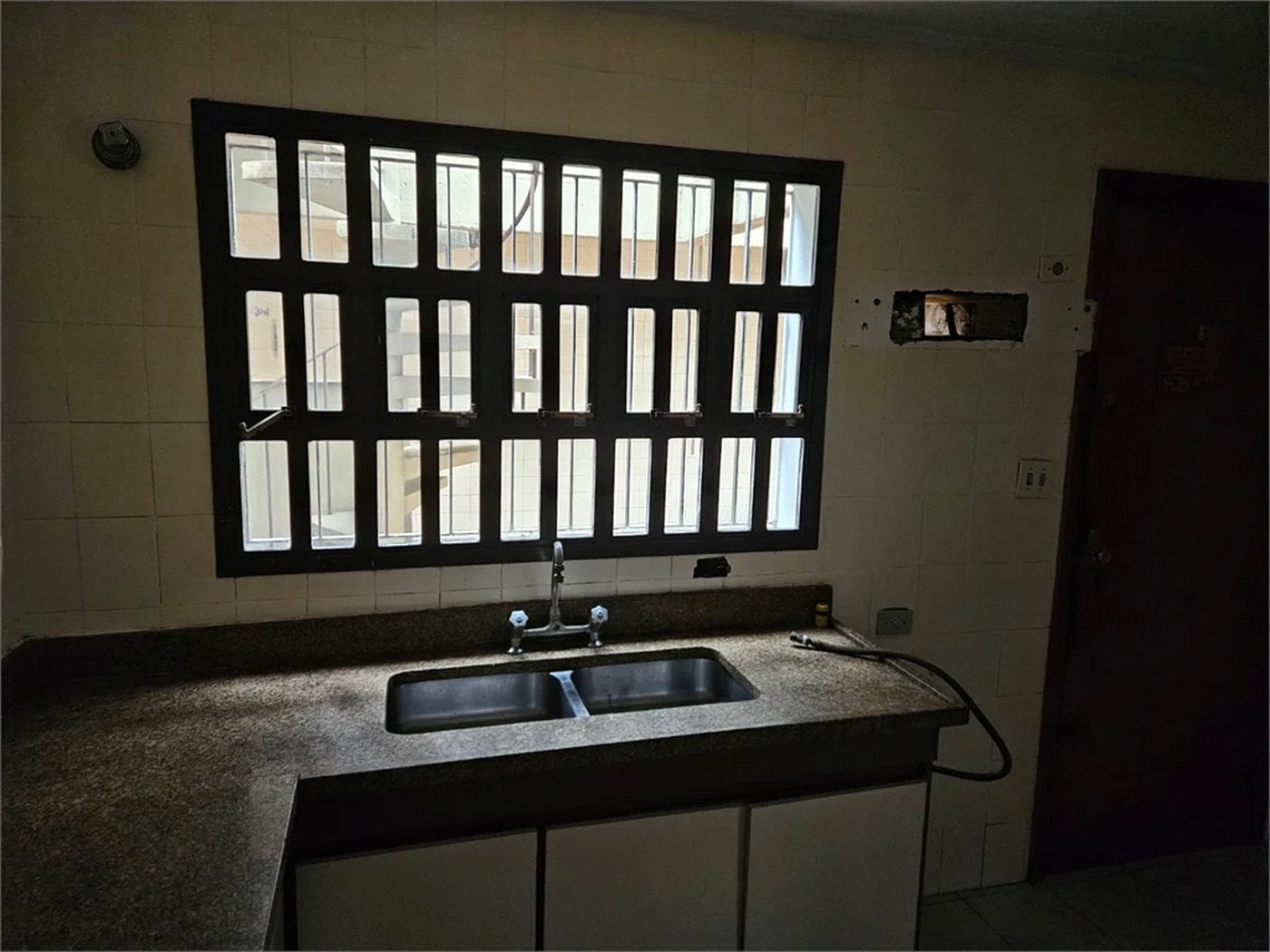 Sobrado à venda com 3 quartos, sendo 1 suíte, em Cidade Monções, São Paulo, SP