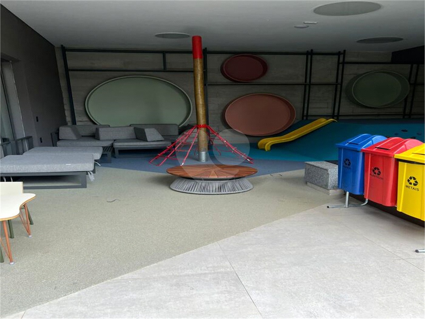 Apartamento à venda com 3 suítes em Campo Belo, São Paulo, SP
