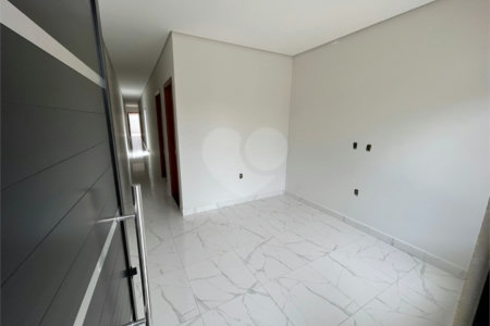 Casa de Vila à venda com 2 quartos, sendo 1 suíte, em Vila Nova Sorocaba, Sorocaba, SP