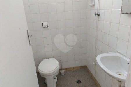 Casa à venda com 3 quartos, sendo 1 suíte,  em Vila Cordeiro, São Paulo, SP