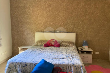 Casa à venda com 4 quartos, sendo 3 suítes, no condomínio Terras de Mont Serrat, Salto - SP
