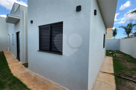 Casa à venda com 3 quartos, sendo 1 suíte, em Parque Atlanta, Araraquara, SP