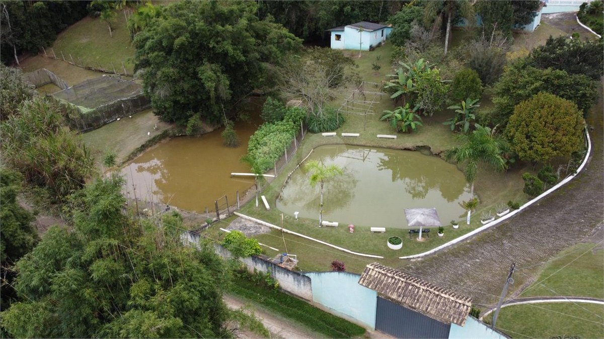 Sítio à venda com 5 quartos, sendo 1 suíte, em Ouro Fino, Santa Isabel, SP