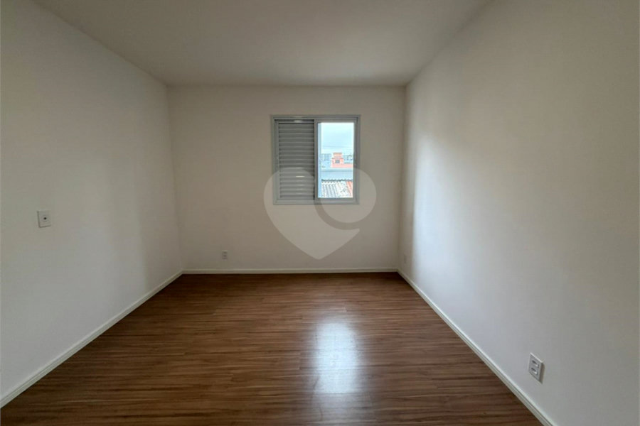Casa à venda com 2 quartos no condomínio Severa, São Paulo - SP