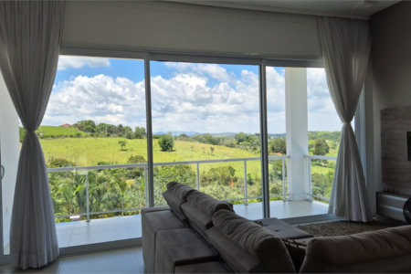Casa à venda com 5 quartos, sendo 4 suítes, em Jardim Nova Esperança, Jacareí, SP