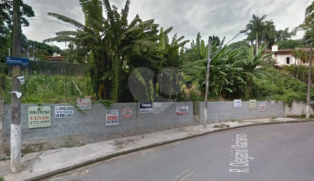 Sobrado à venda ou para alugar com 6 suítes em Jardim Guedala, São Paulo, SP