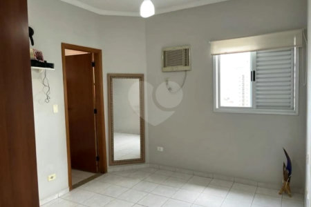 Apartamento à venda com 4 quartos, sendo 3 suítes, em Indianópolis, São Paulo, SP