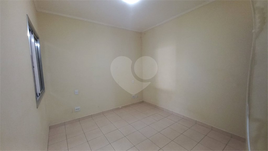 Casa para alugar com 3 quartos, sendo 1 suíte, em Jardim Bonfiglioli, São Paulo, SP