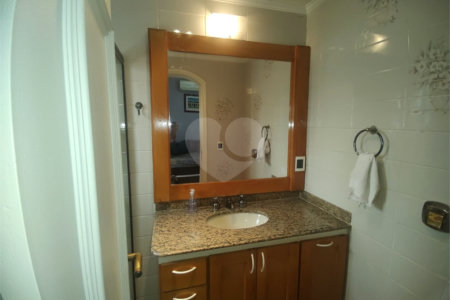 Apartamento à venda com 4 suítes em Vila Clementino, São Paulo, SP