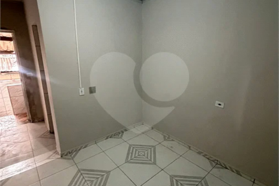 Casa à venda com 6 quartos, sendo 2 suítes, em Freguesia do Ó, São Paulo, SP