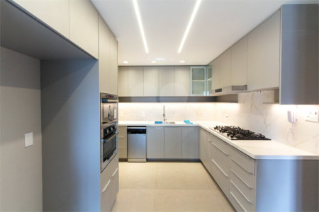 Apartamento à venda ou para alugar com 3 suítes em Moema, São Paulo, SP