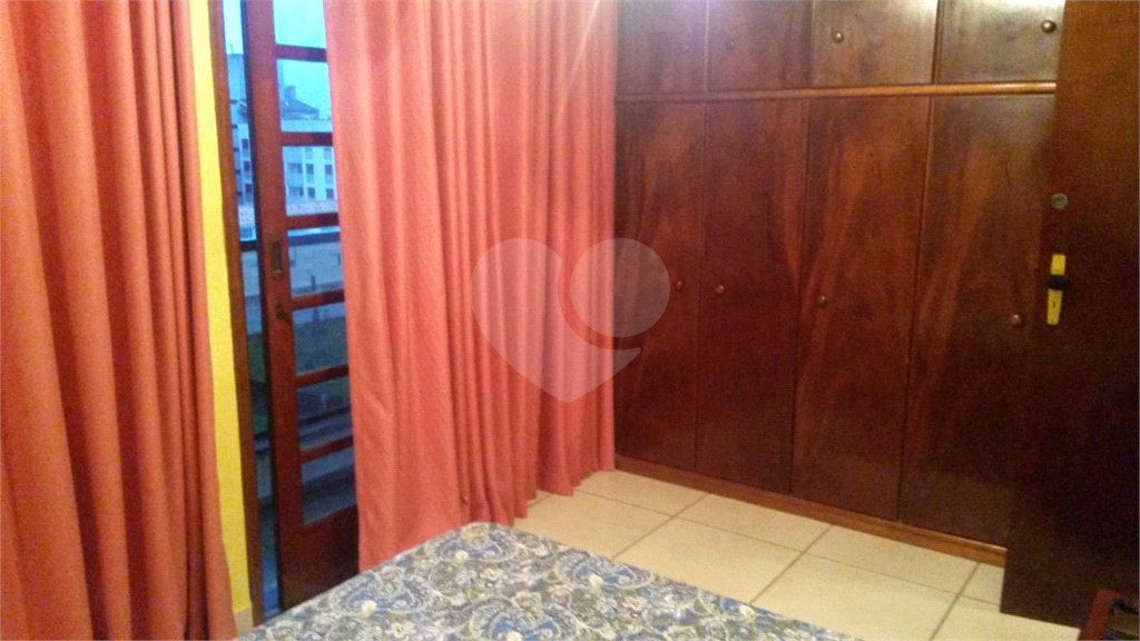 Apartamento à venda com 3 quartos, sendo 1 suíte, em Jardim Enseada, Guarujá, SP